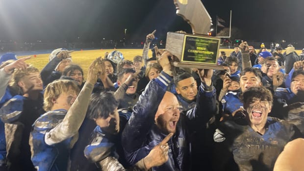 Orland 20, Shafter 7 lifting hardware state 5-AA title game justin Couchot Dec 10 2022