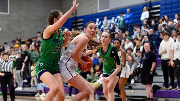 2022-23 Washington girls basketball: Woodinville vs. Eastlake for 4A KingCo Tournament title.