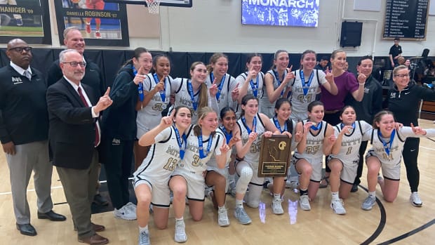 Mitty girls NorCal regional champs 2