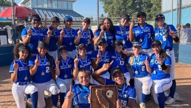 Team picture Capital Christian softball D4 champions courtesy CIF 2