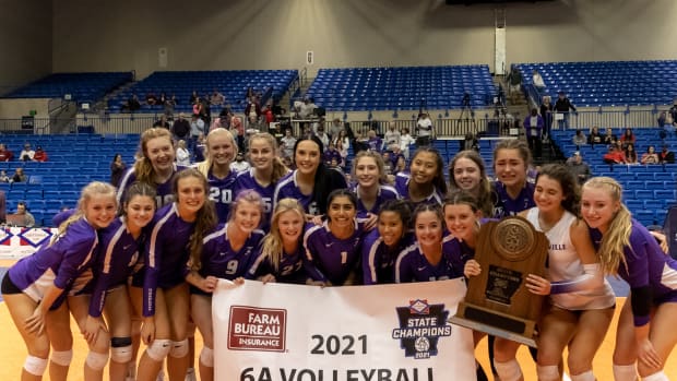 6A Volleyball Finals Fayetteville-HarBer0639