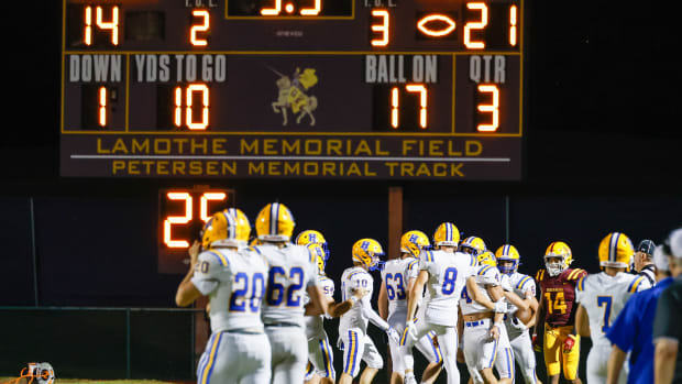 Francis Howell rolled to a 42-21 victory over Lutheran North on September 8, 2022.