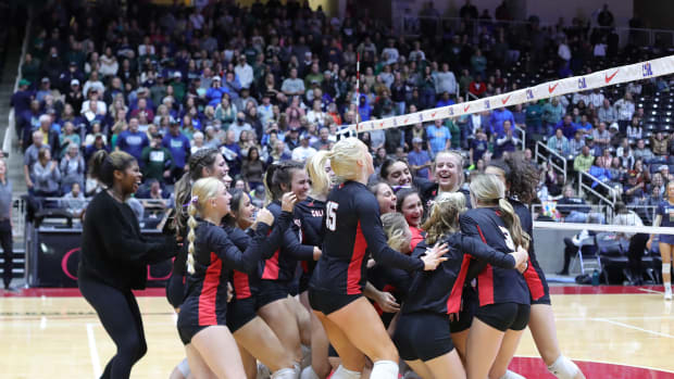UIL 5A Girls Volleyball Championships Colleyville Heritage vs Frisco Reedy November 19, 2022 Photo-Michael Horbovetz83