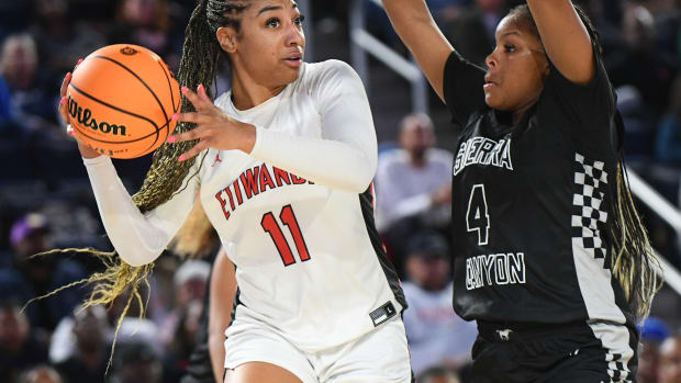 Etiwanda vs. Sierra Canyon in the CIF Southern Section Open Division girls basketball final at Cal Baptist University on Friday, Feb. 23, 2024.