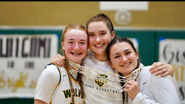 SRV trio after clinching EBAL title
