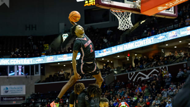 Springfield Central's Tyrique Brooks wins the 2024 Bass Pro Tournament of Champions dunk contest on January 13, 2024