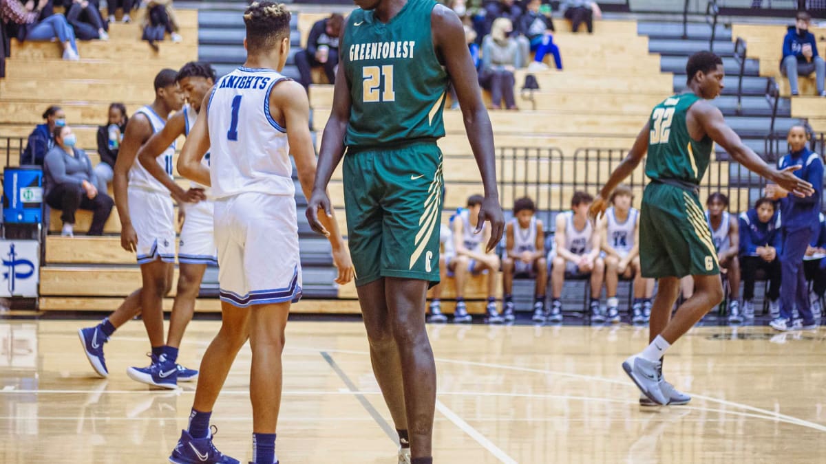 DJ Wagner, top-ranked high school basketball prospect in the nation,  commits to Kentucky - Sports Illustrated High School News, Analysis and More