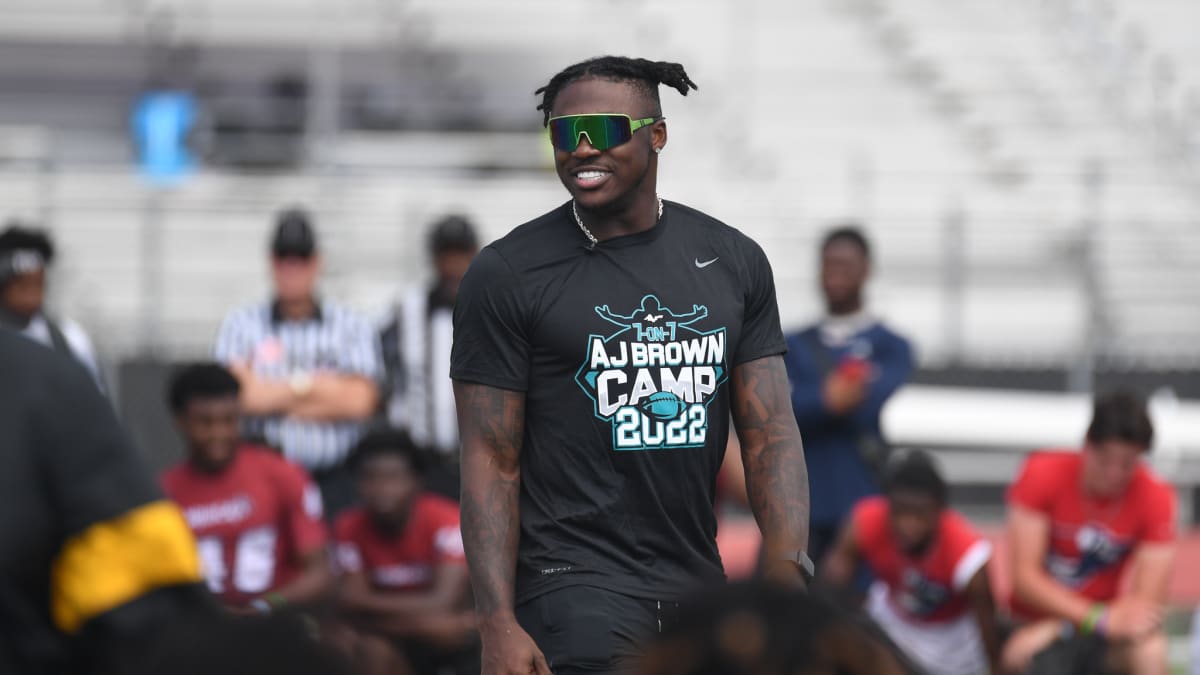 A.J. Brown catches 45-yard TD pass in Super Bowl 2023; former Starkville WR  starring on big stage - Sports Illustrated High School News, Analysis and  More