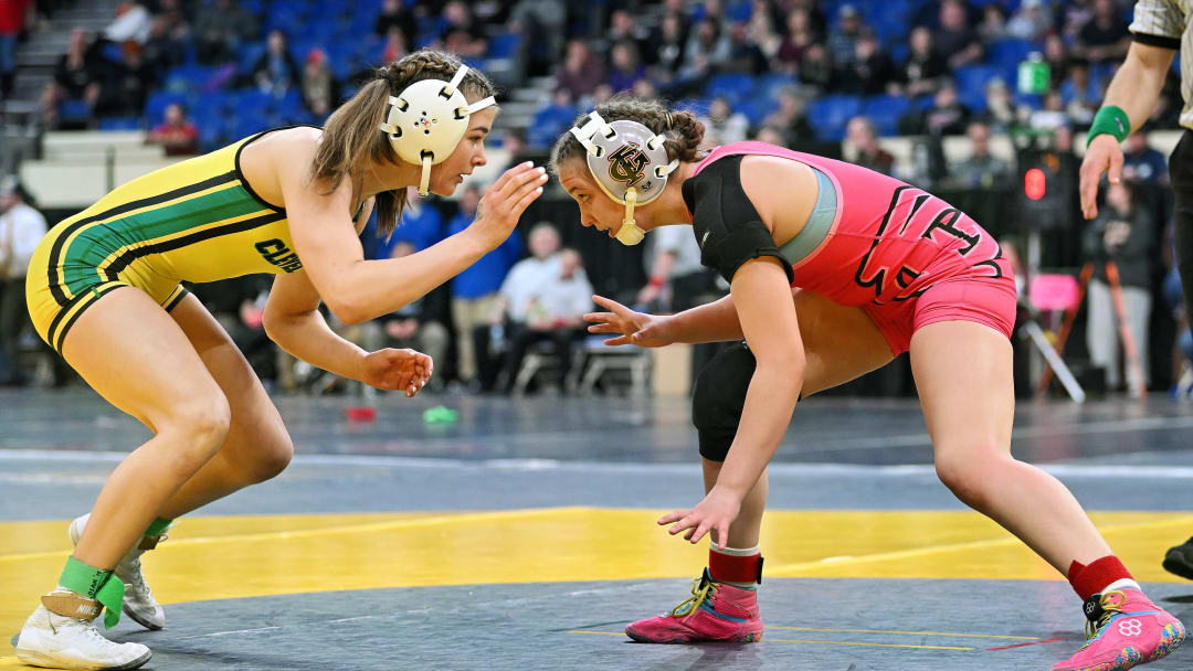 Naomi Simon, Decorah end season on top at Iowa wrestling championships