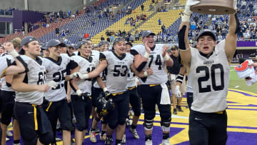 Iowa high school football 8-player state championship: Alogna Bishop Garrigan wins first title since 1985