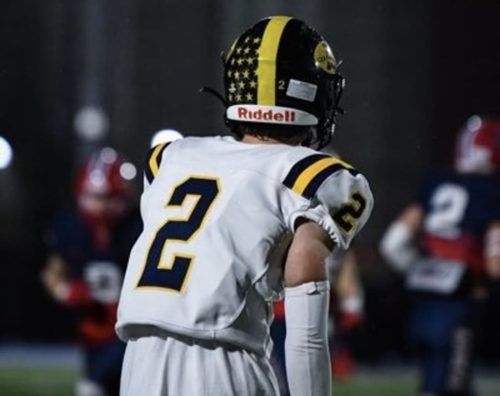 Top Senior Football Players of 2023 in Massachusetts: Standout Performances and Potential Future Stars
