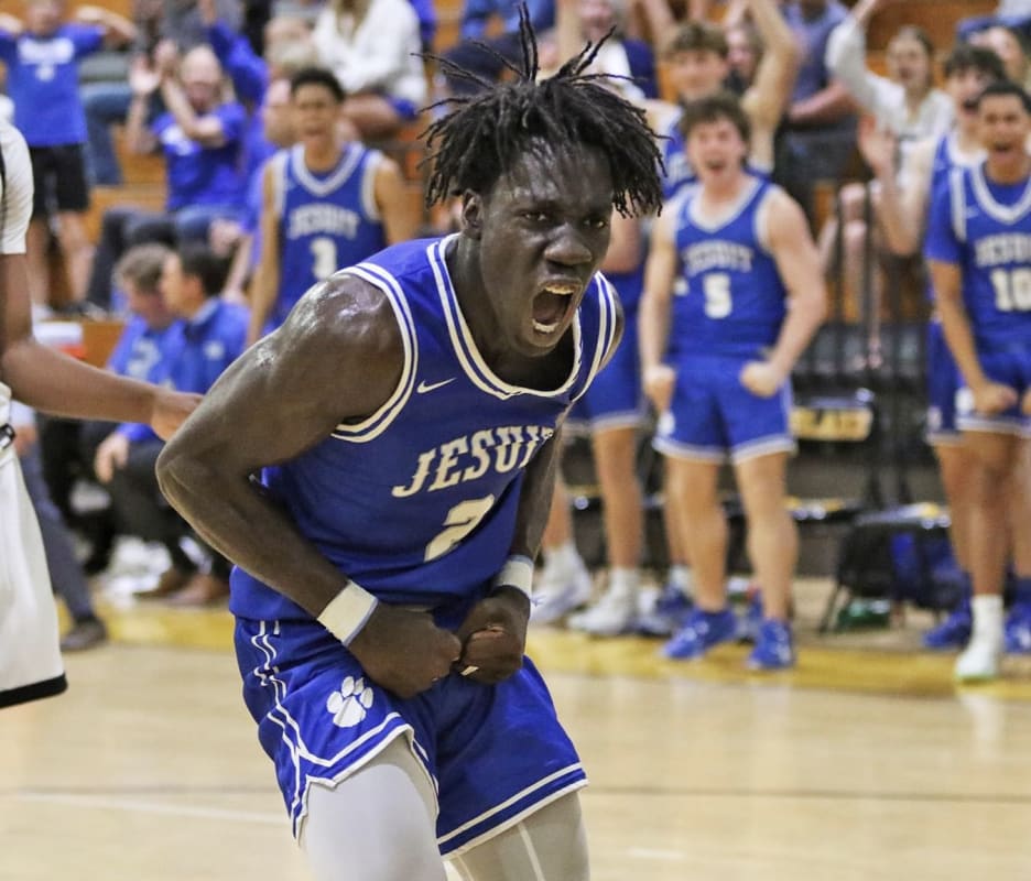 Senior Shooting Guard Nate Boakye Leads Jesuit Tigers into Top Matchup Against Leesburg Yellow Jackets