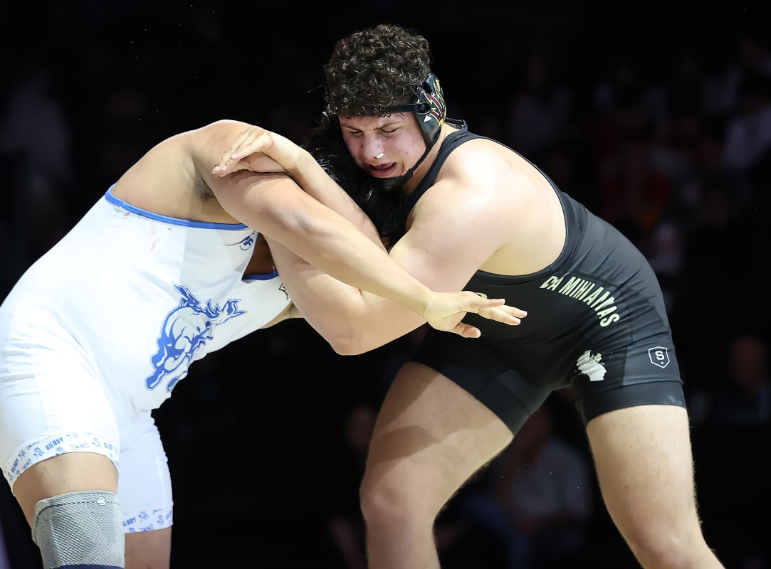 Wrestling Champions Shine in Intense Competition – Weekly Update