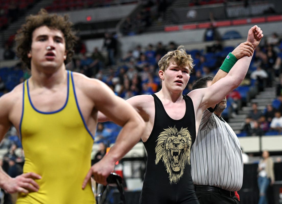 West Linn’s Henry Dillingham Clinches Second Consecutive Title in Thrilling Final Seconds Duel at OSAA Wrestling Championships