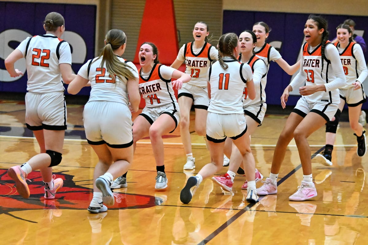 Crater Comets Outlast Springfield Champions in 5A Girls Basketball Quarterfinal Clash