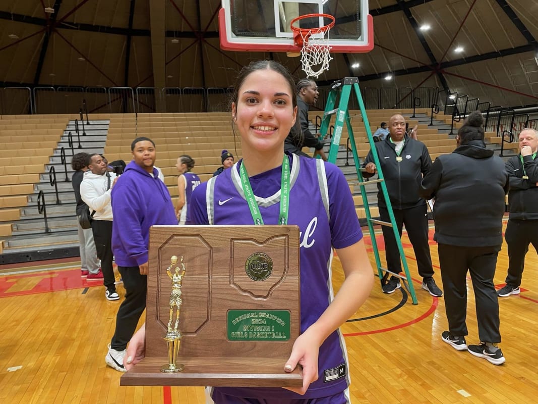 Pickerington Central secures state semifinal spot by defeating Bishop Watterson in regional final