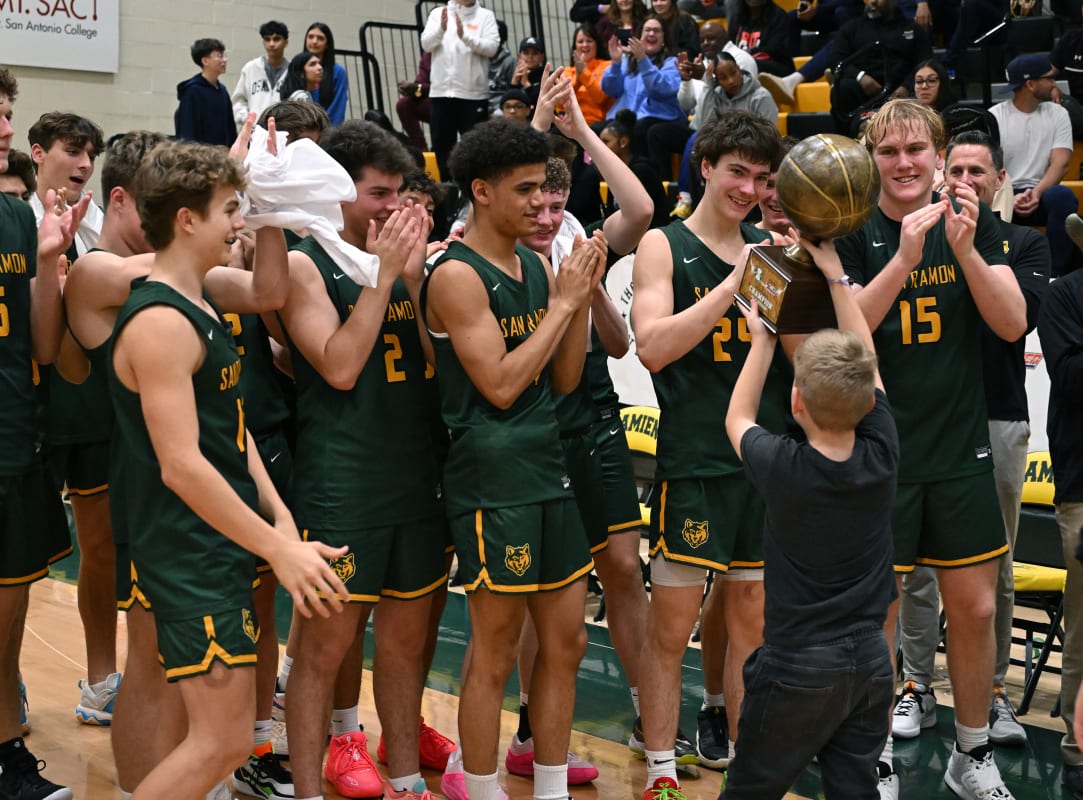 San Ramon Valley Secures Thrilling Win Over Mitty in NorCal Division 1 Semifinal