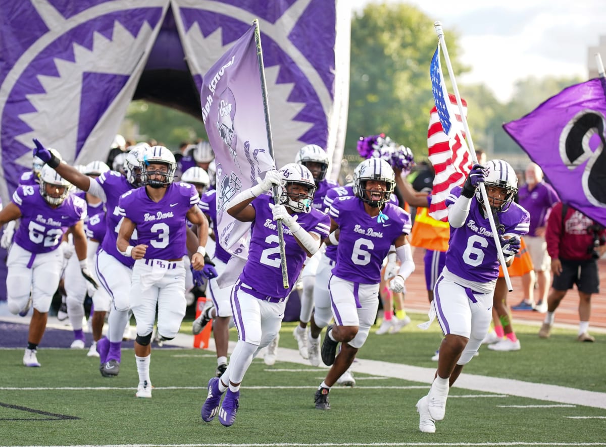 Ben Davis vs. Cathedral: Live score, game updates from Indiana high school football playoff quarterfinals