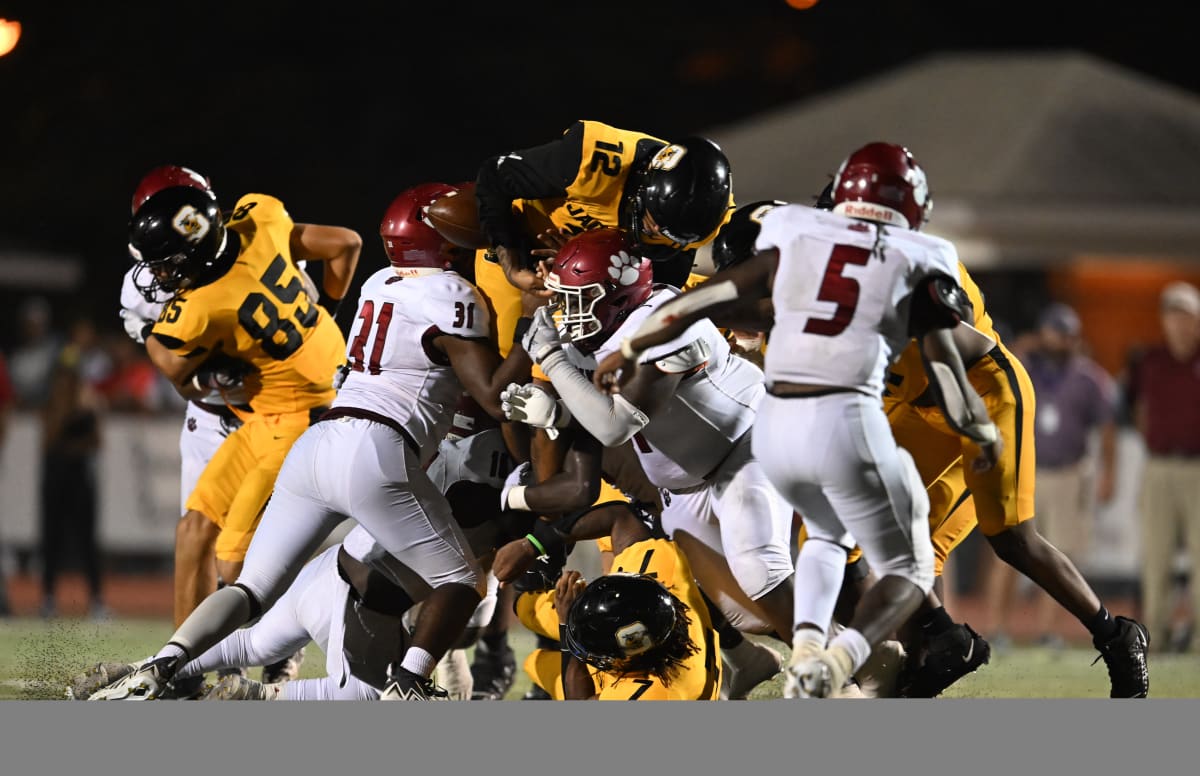 Oak Grove Warriors remain at the top with close victory, Louisville Wildcats cause upset