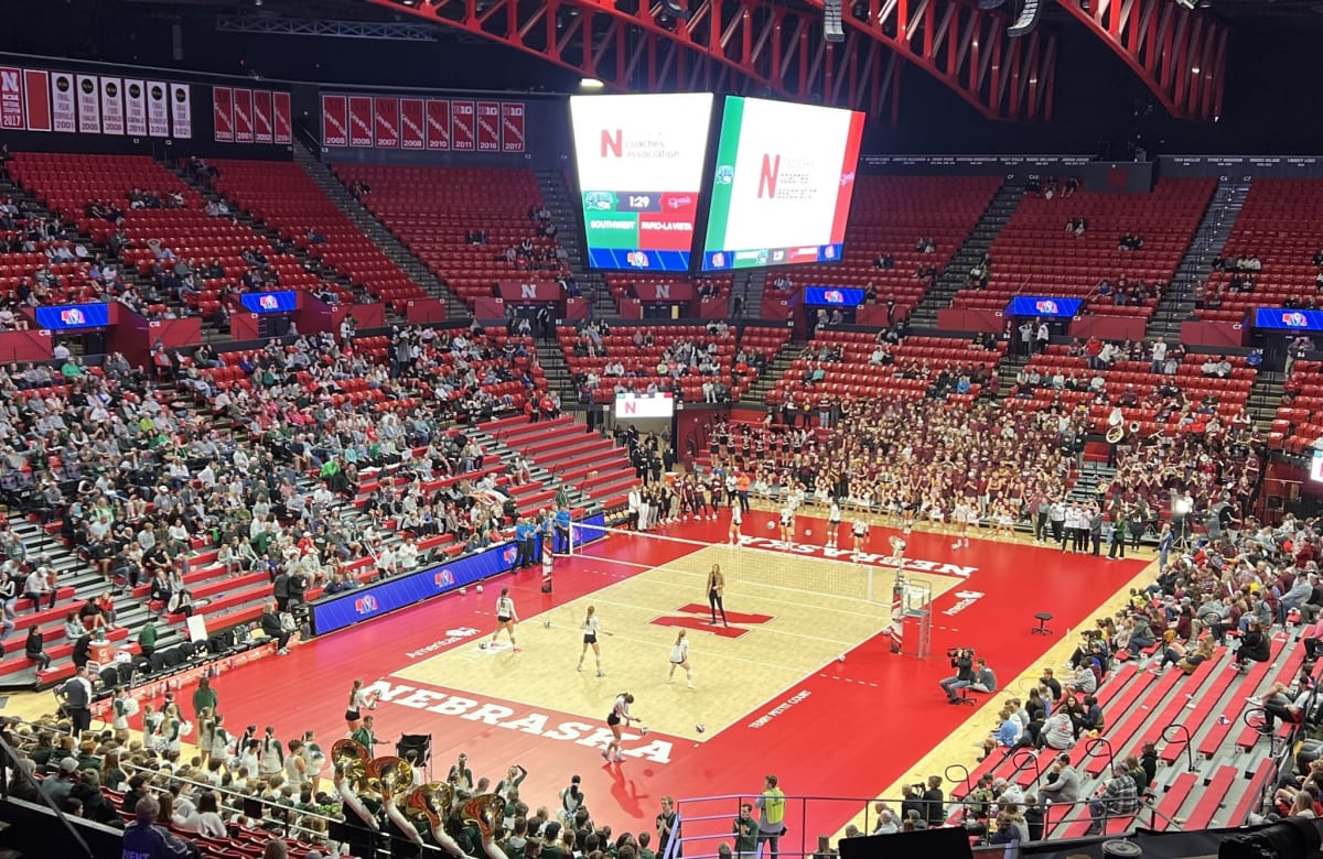 Lincoln Southwest Claims First-Ever Volleyball State Championship with Dominant Performance