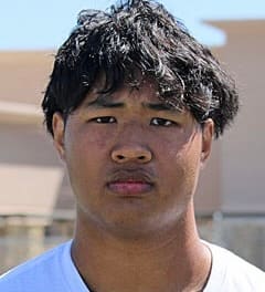 Huntington Beach’s Justin Tauanuu flips to USC from Stanford