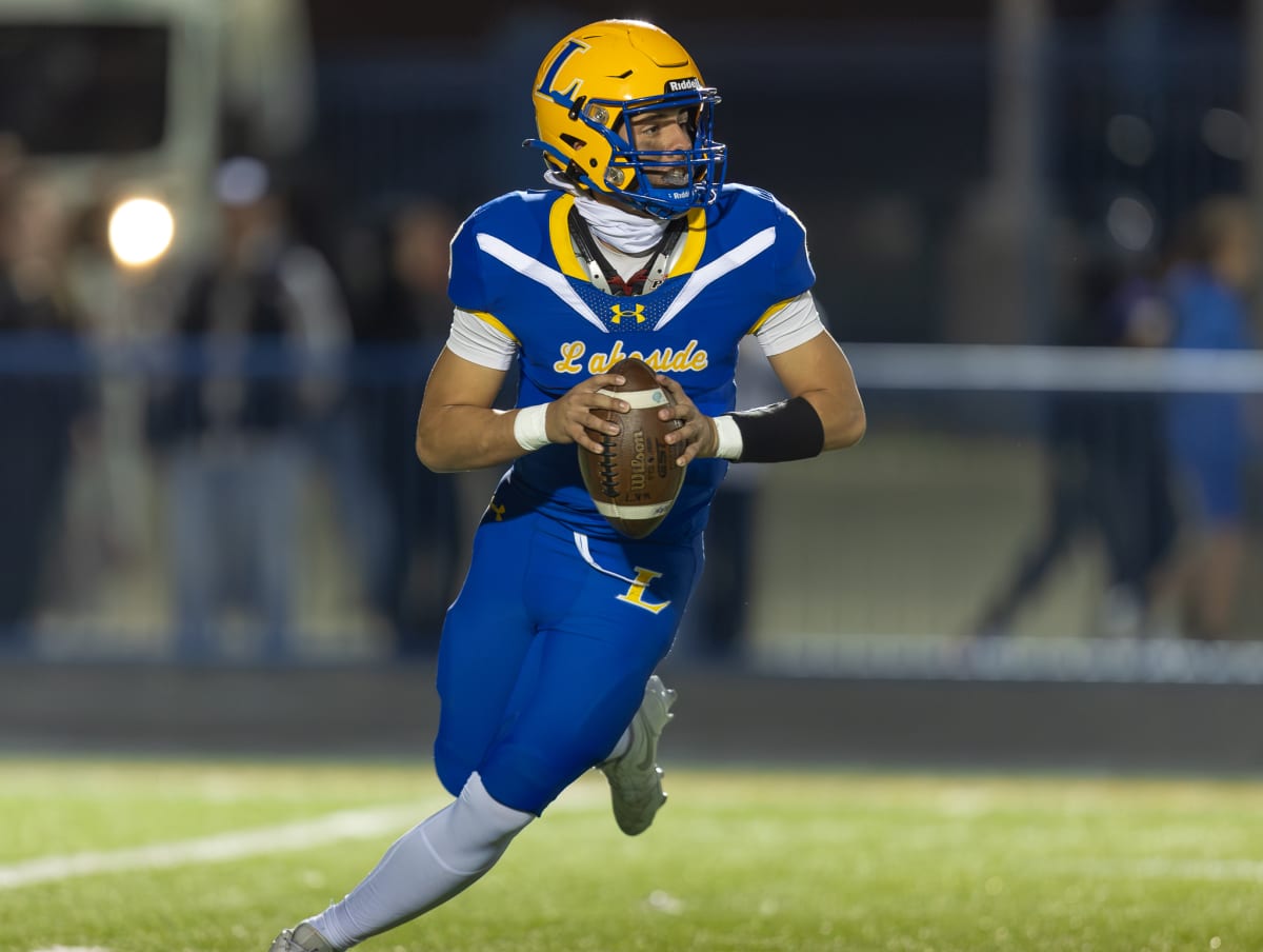 High School Football Recap: Hot Springs Lakeside’s Kyler Wolf Makes History, Elkins Stays Undefeated, and Wynne Fights for Playoffs