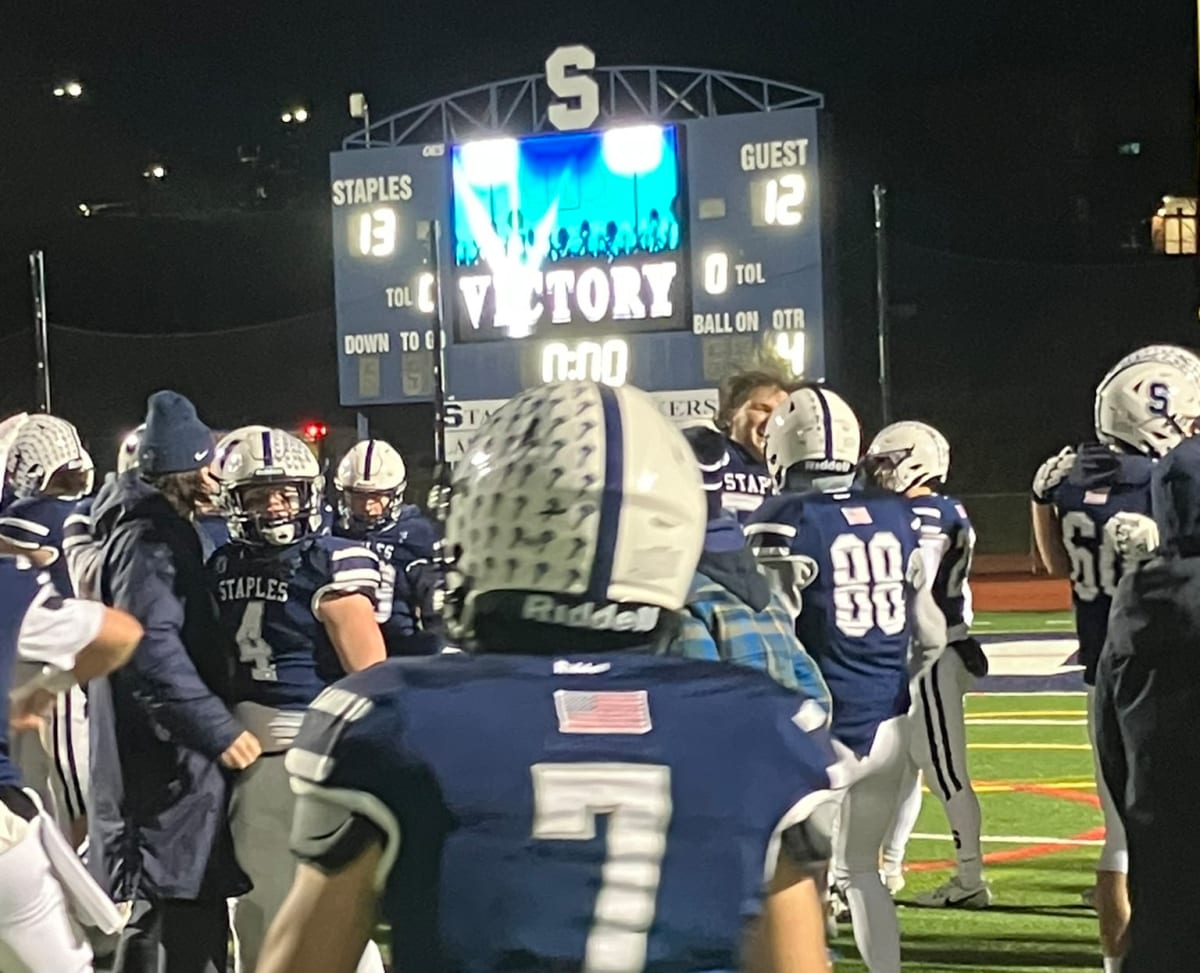 Staples (Connecticut) gets by Fairfield Prep in high anticipated playoff rematch