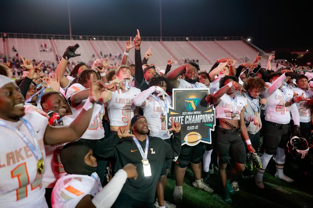 Lakeland Wins 4S State Championship with Dominant Victory Over Venice