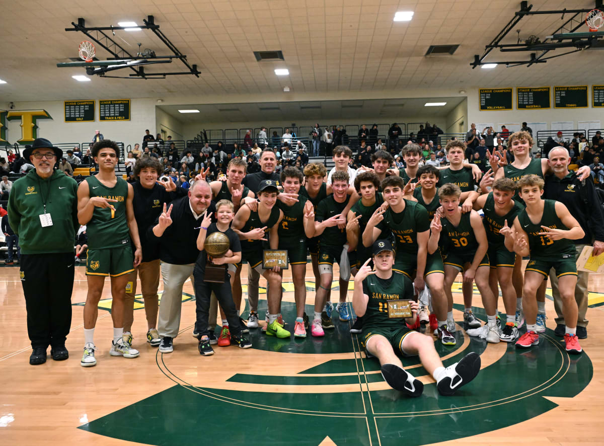Look: Photos of San Ramon Valley’s Gold Division championship win over Dixie at The Classic at Damien