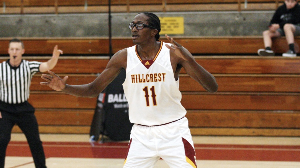 Torrey-Pines-Holiday-Classic-December-28-2021.-Faith-Family-Academy-vs-Hillcrest.-Photo-Todd-Shurtleff36-scaled 2