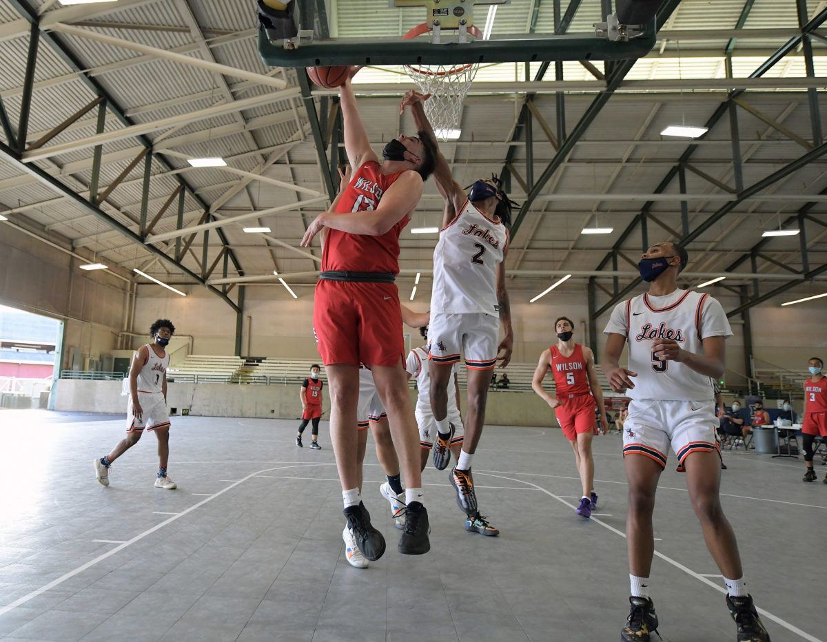 wilson-lakes-boys-basketball00013