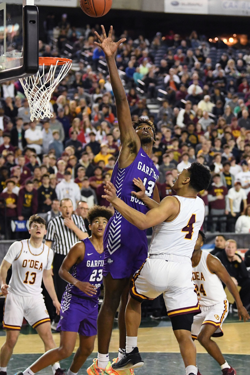 Photos: Tari Eason leads Garfield to 25-point romp over O'Dea in 2020 WIAA  3A boys basketball state championship - Sports Illustrated High School  News, Analysis and More