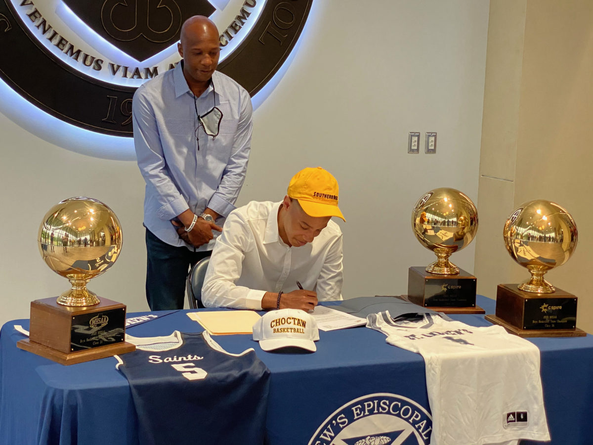 Rashad Bolden signs with Southern Miss