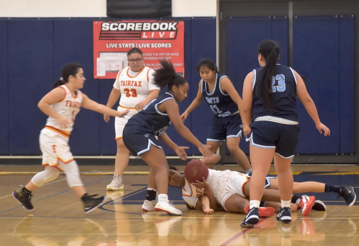 North-Torrance-vs.-Fairfax-girls-basketball21