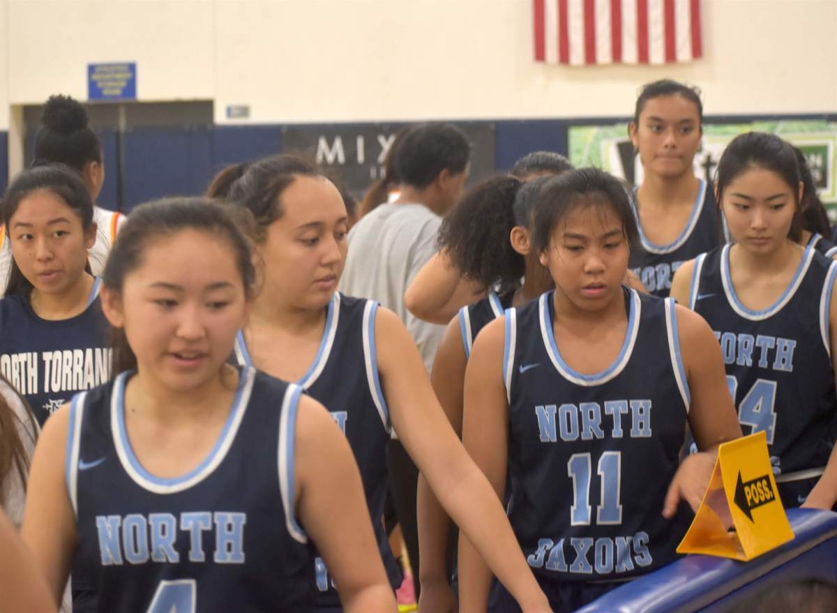 North-Torrance-vs.-Fairfax-girls-basketball28
