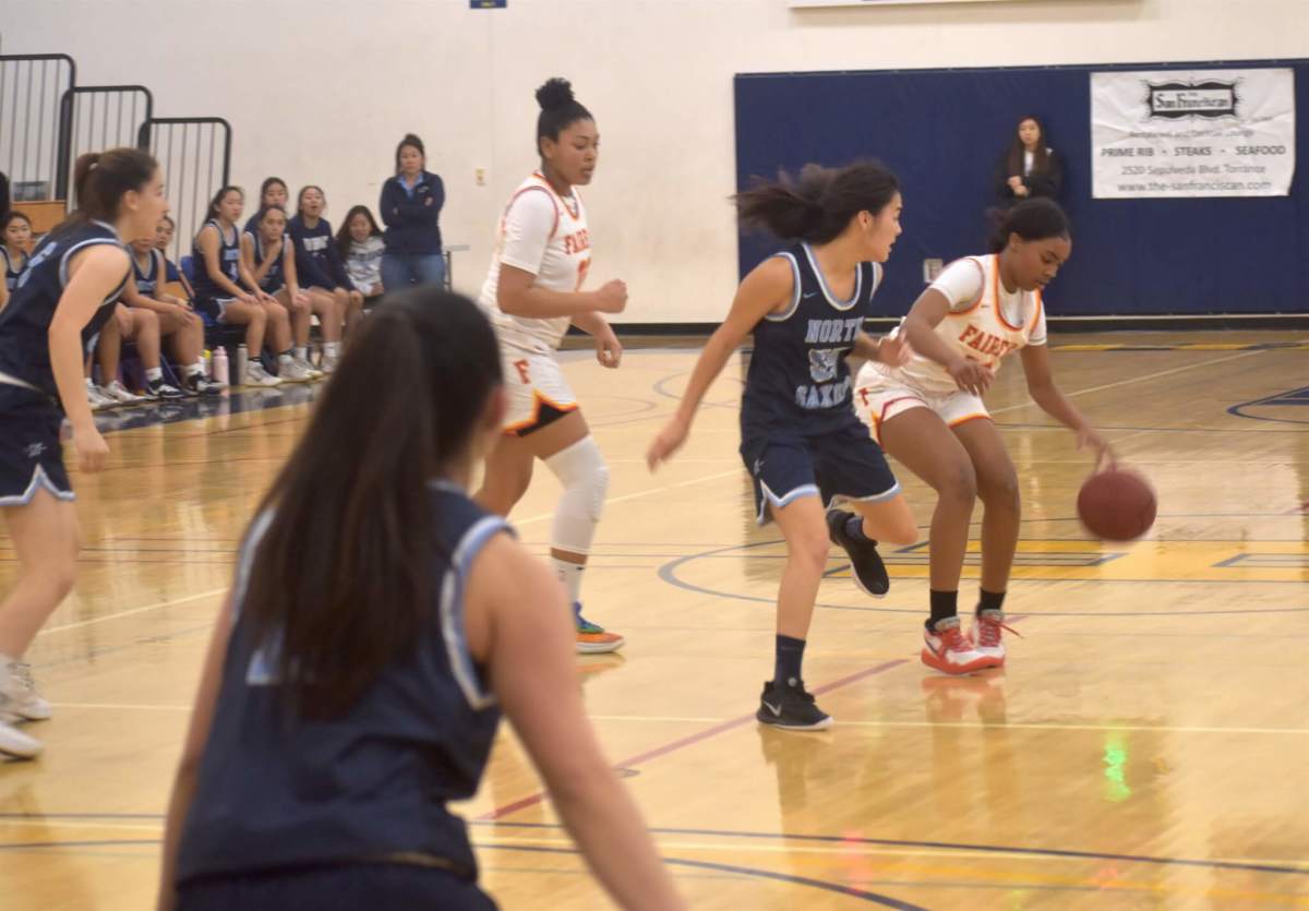 North-Torrance-vs.-Fairfax-girls-basketball7