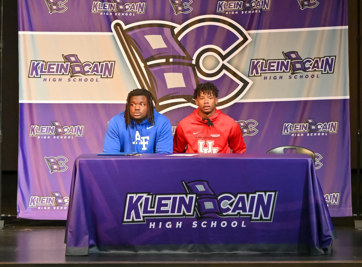 klein-cain-texas-national-football-signing-day00027