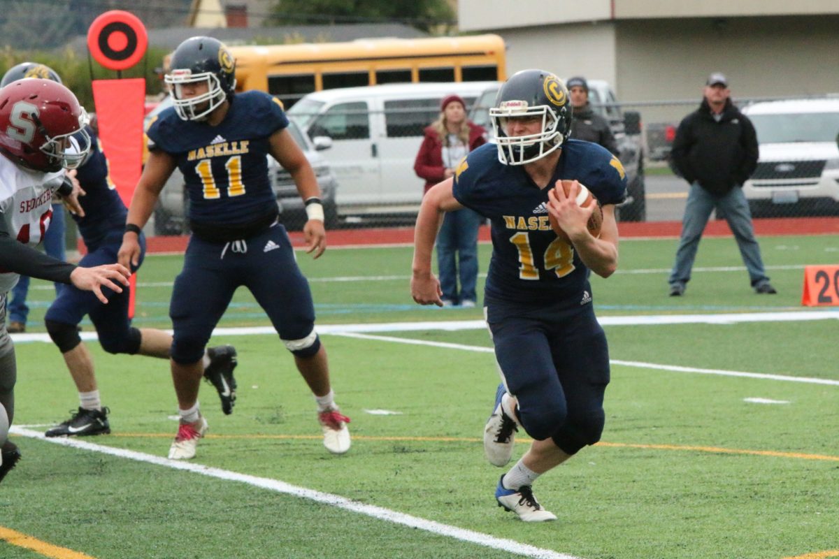 Junior running back Kolten Lindstrom has rushed for 1,613 yards this season (Photo by Greg Nelson)