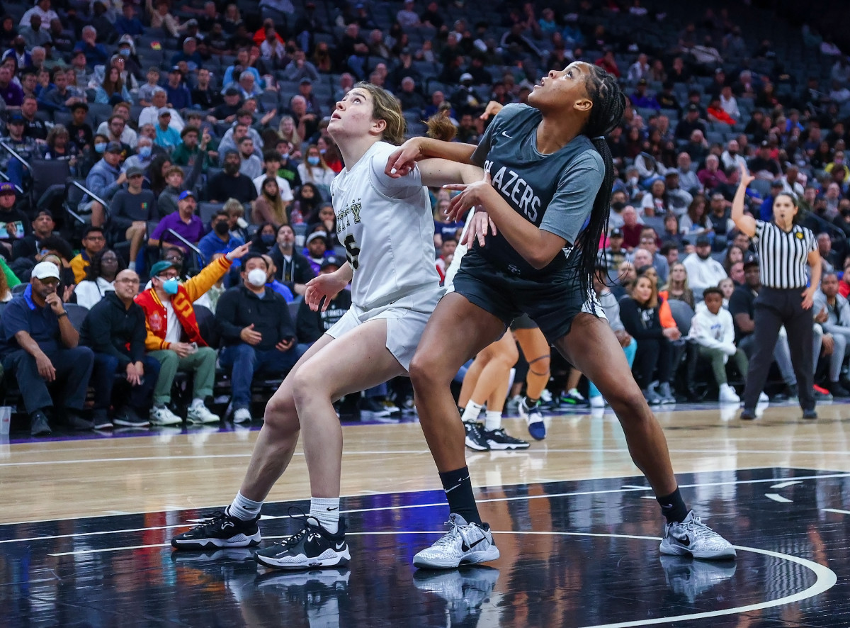 CIF State Open Division Girls Championship March 12, 2022. Sierra Canyon vs Archbishop Mitty. Photo-Ralph Thompson07