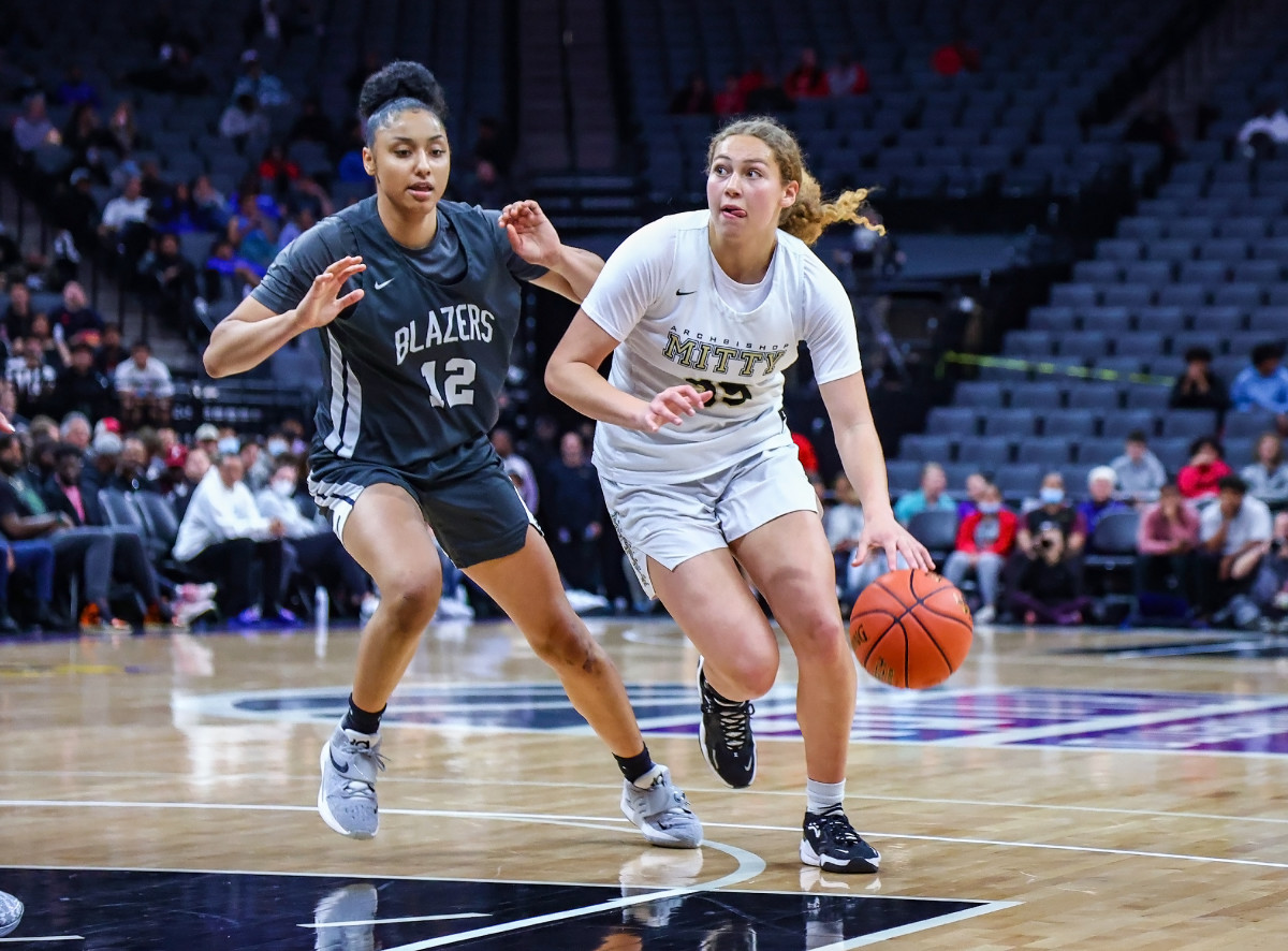 CIF State Open Division Girls Championship March 12, 2022. Sierra Canyon vs Archbishop Mitty. Photo-Ralph Thompson10