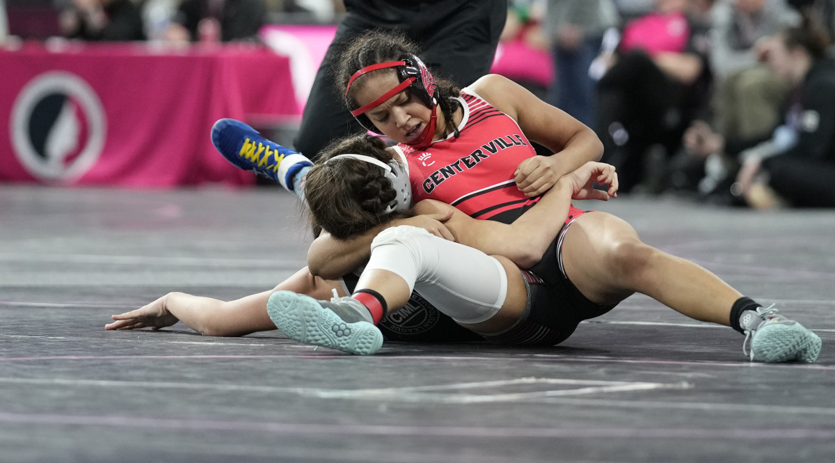 Audrianna Rosol of Centerville, seeded 21st, earned three pins to reach the 135-pound semifinal.