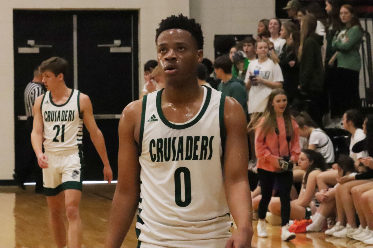 Chris Agbomi scored 21 points to go with five rebounds, four assists and four steals to help Shannon Forest rally from an early deficit to a 20-point win.