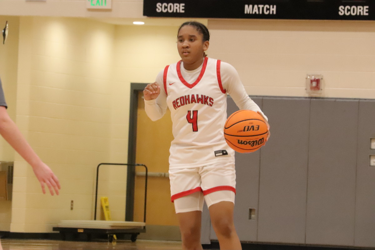 Makiah Thompson scored a team-high 18 points to lead three Redhawks in double-figures.