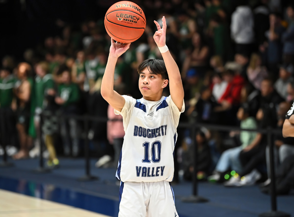 Dougherty Valley 69, De La Salle 55 2023 NCS Open final by Greg Jungferman at St. Mary's College022420232253