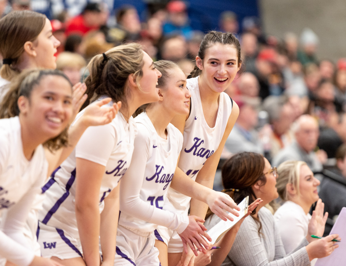 2022-23 Washington girls basketball: Stanwood at Lake Washington in Class 3A regionals in Kirkland MAIN