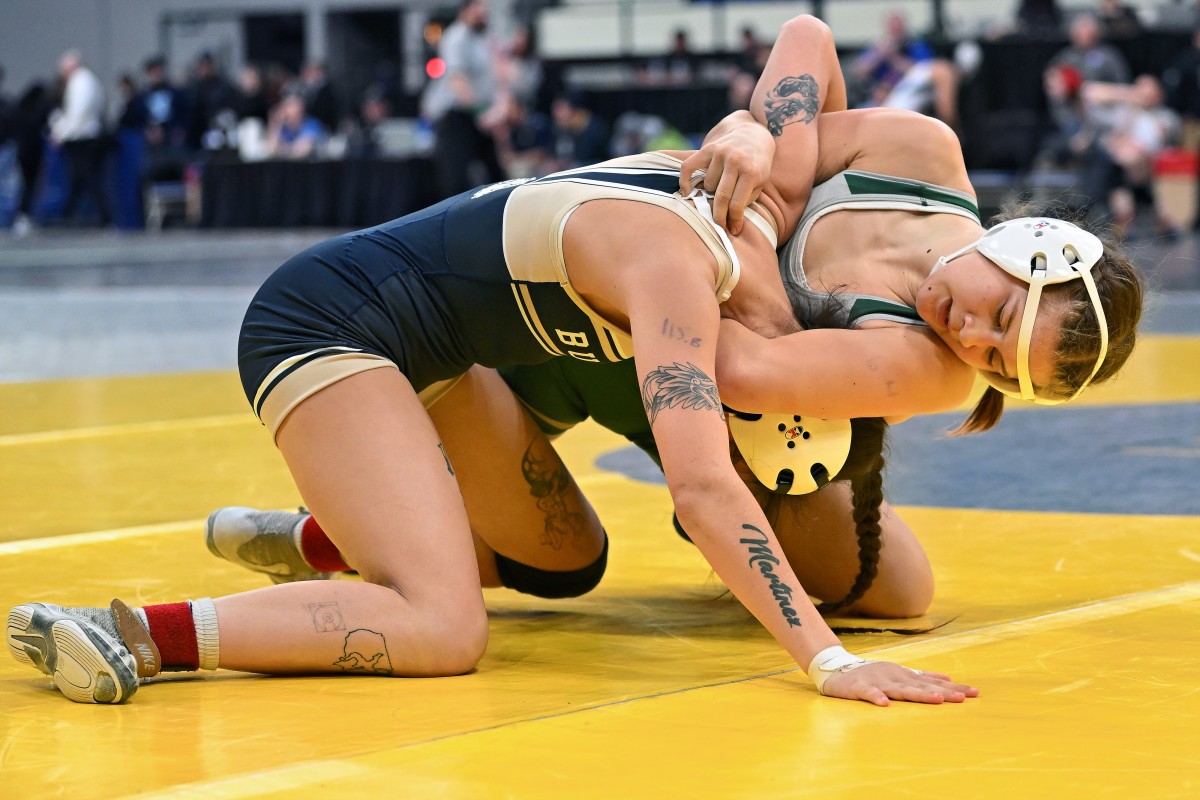 a Oregon 6A:5A Girls wrestling state finals 2023 Leon Neuschwander 13