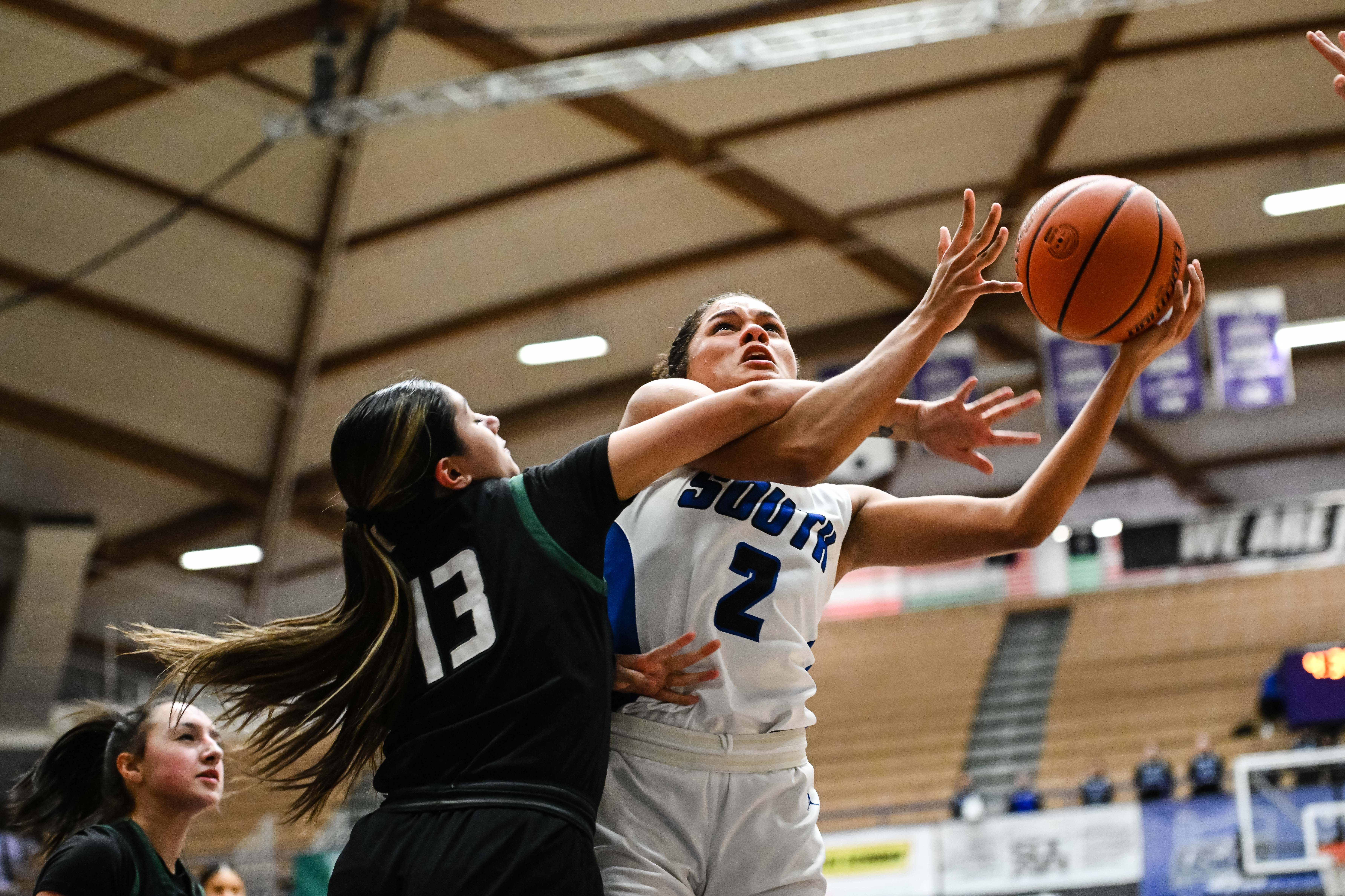 South Medford West Salem 6A Oregon girls basketball quarterfinal Naji Saker -20