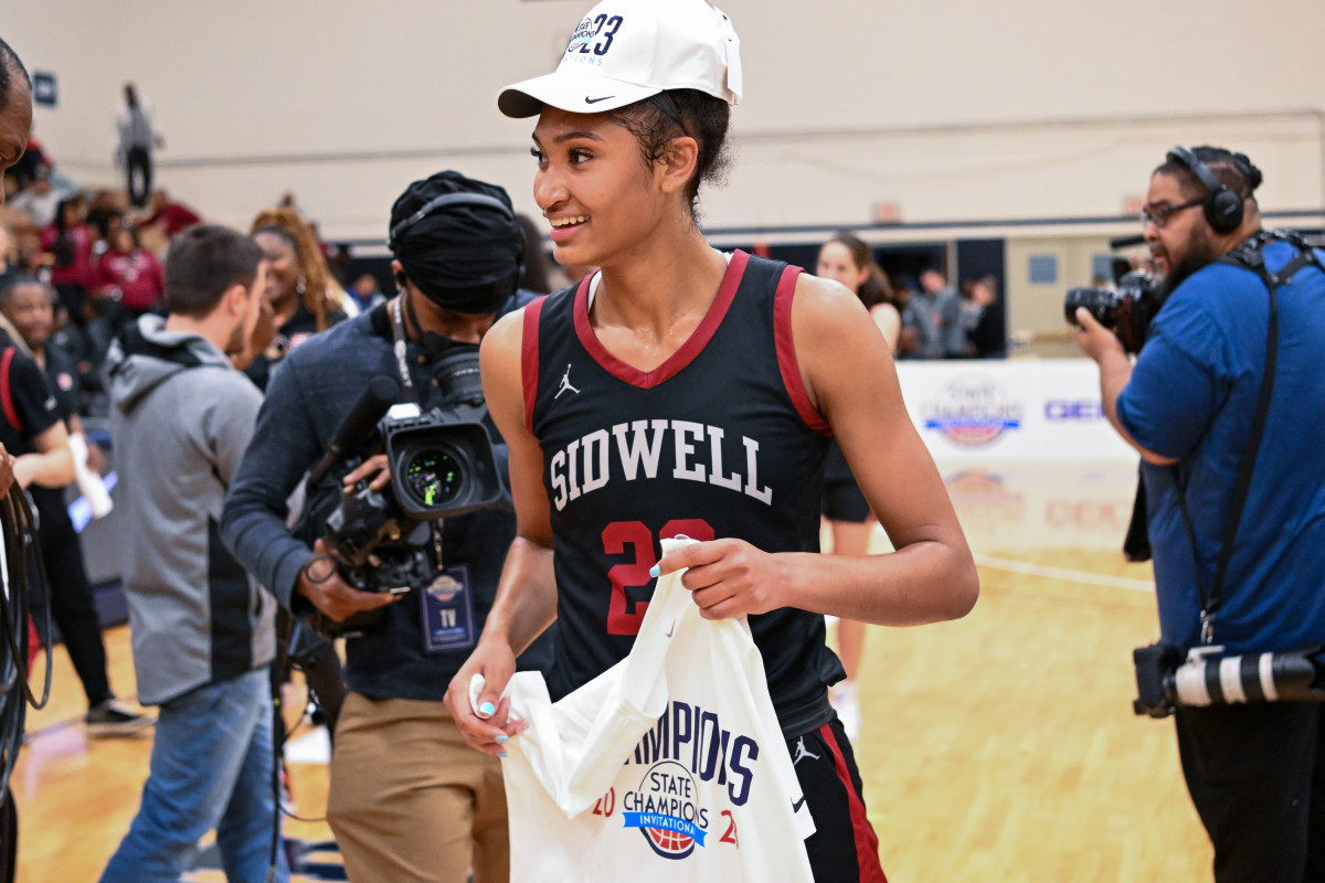 Kendall Dudley helped Sidwell Friends win the State Champions Invitational last year over Lone Peak.
