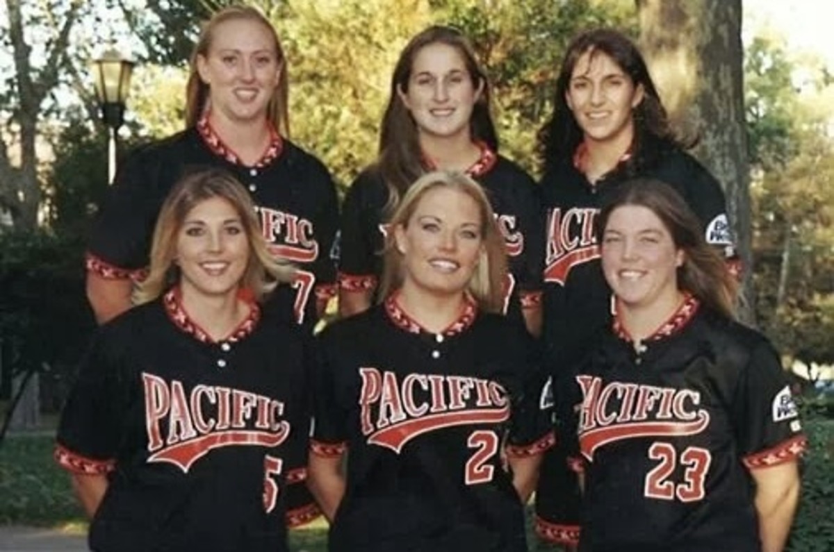 Erica Reynolds (2), now Woliczko, was a starting catcher over four seasons at the University of Pacific from 1997-2001. Photo: Courtesy of UOP athletics. 