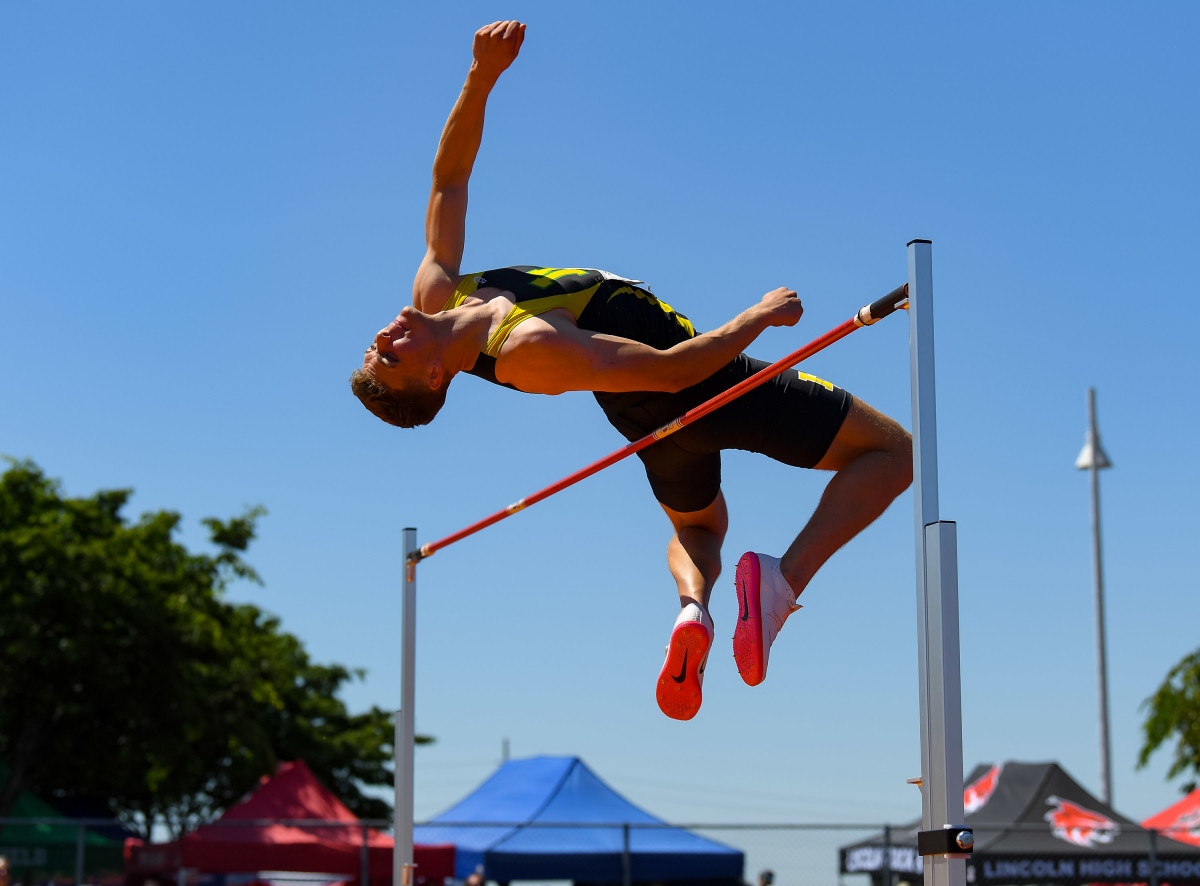 The High Schooler Moves On! Hana Moll Punches Ticket To Pole Vault Final -  FloTrack